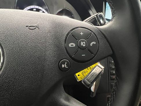 Used 2012 Mercedes-Benz E 350 4MATIC Sedan image 29