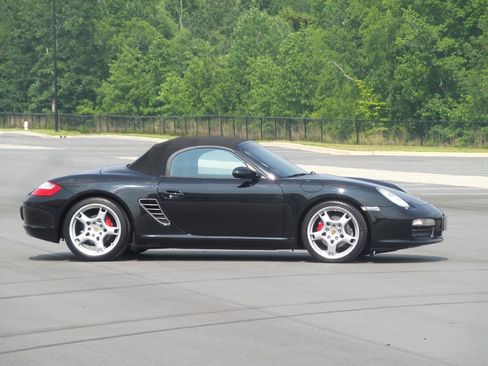 Used 2005 Porsche Boxster S image 5