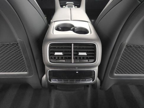 Certified 2025 Mercedes-Benz GLS 63 AMG 4MATIC image 28