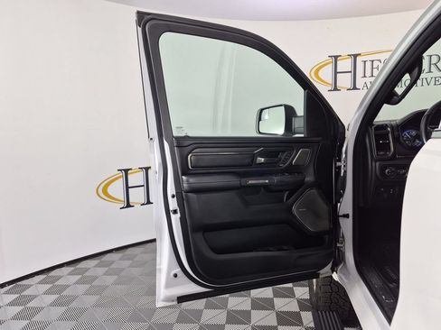 Used 2021 RAM 1500 Limited AWD/4WD image 12