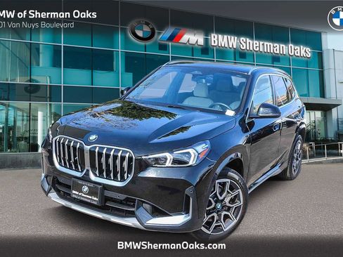 Used 2025 BMW X1 xDrive28i w/ Convenience Package image 1