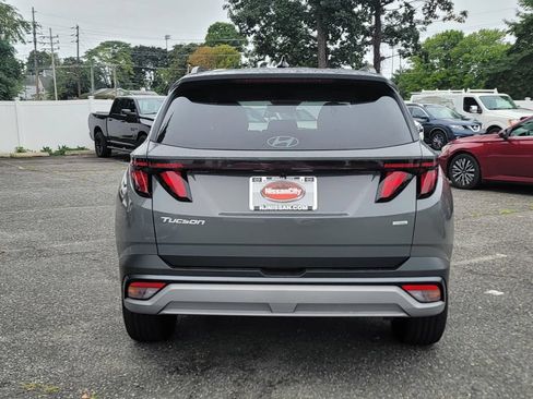 Used 2025 Hyundai Tucson SEL AWD/4WD image 8