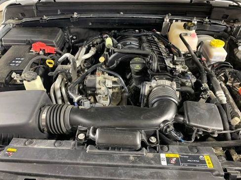 Used 2023 Jeep Wrangler Sahara image 30