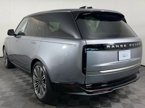 New 2026 Land Rover Range Rover SE image 4