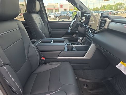 New 2026 Toyota Tundra Limited AWD/4WD image 11