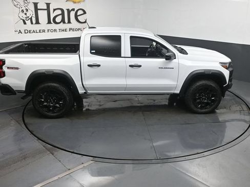 New 2026 Chevrolet Colorado Trail Boss AWD/4WD image 17