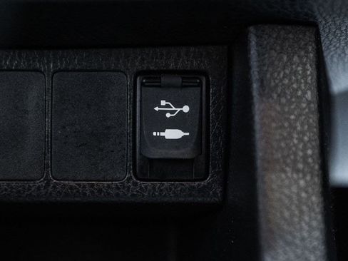 Used 2016 Toyota Corolla S image 19