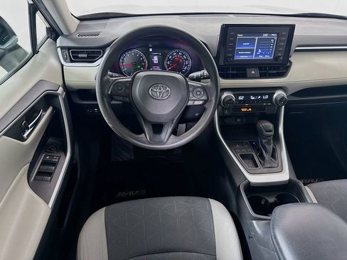 Used 2019 Toyota RAV4 XLE image 21