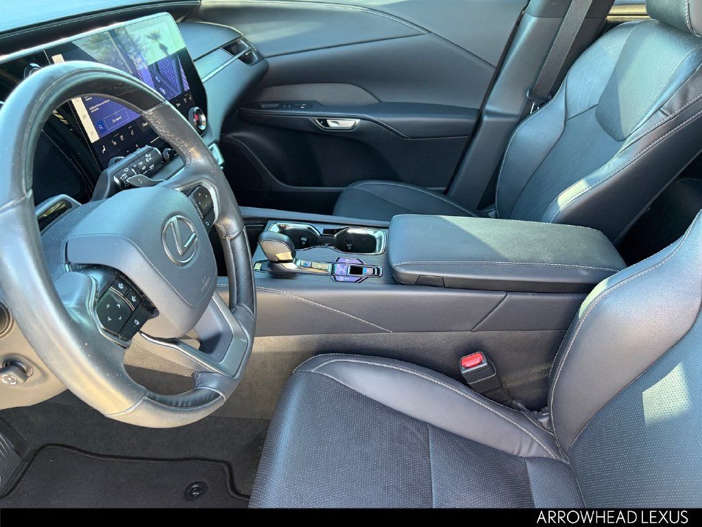 Used 2023 Lexus RX 350 Premium Plus w/ Accessory Package (Z1) FWD image 16