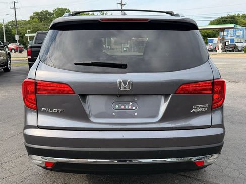 Used 2016 Honda Pilot Touring image 3