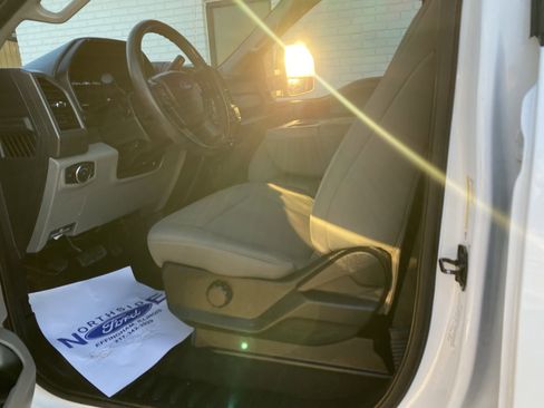 Used 2021 Ford F250 XL w/ STX Appearance Package image 14