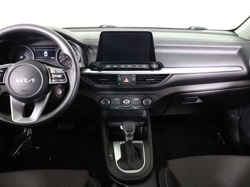 Used 2023 Kia Forte LXS FWD image 32