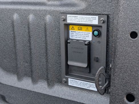 New 2025 Ford F250 Lariat w/ Lariat Ultimate Package image 11