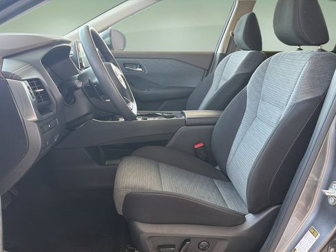 Certified 2023 Nissan Rogue SV AWD/4WD image 17