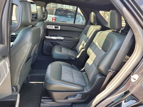 Used 2023 Ford Explorer Timberline w/ Timberline Technology Package image 7