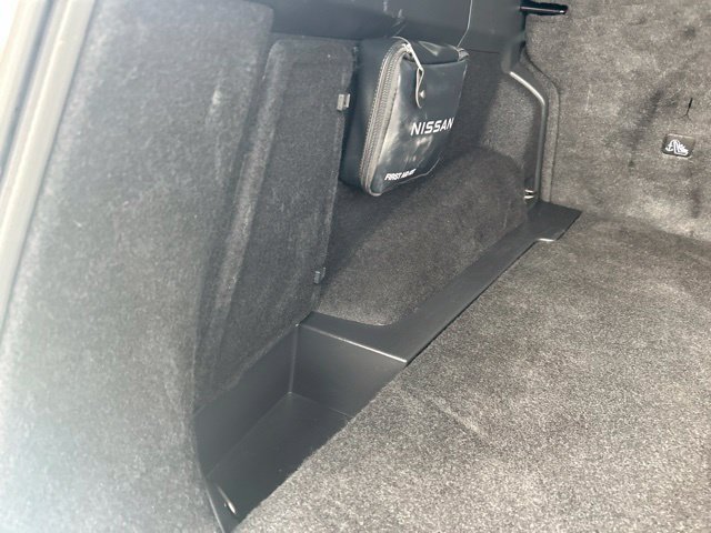 Used 2024 Nissan Rogue S AWD/4WD image 10