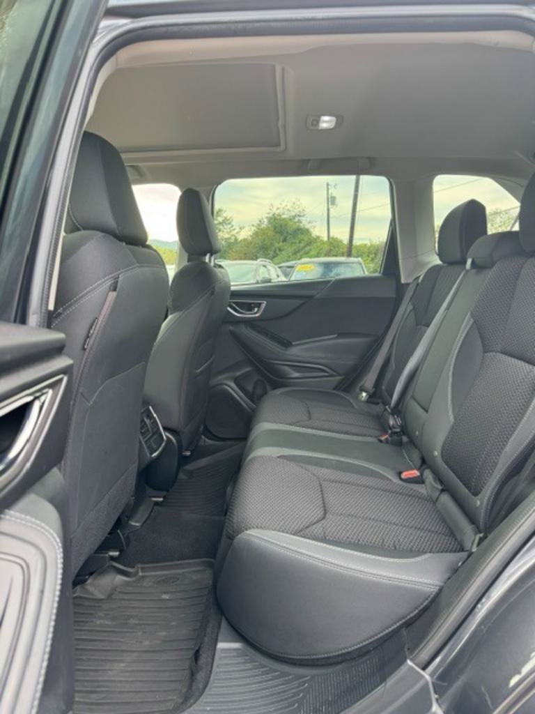 Used 2022 Subaru Forester Premium AWD/4WD image 15
