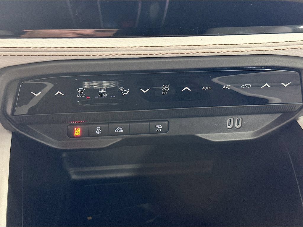 New 2026 Jeep Cherokee Limited AWD/4WD image 9