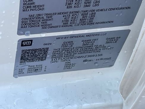 Used 2024 GMC Sierra 1500 SLT AWD/4WD image 34
