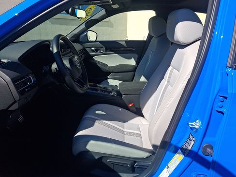 Used 2025 Honda Civic Sport image 13