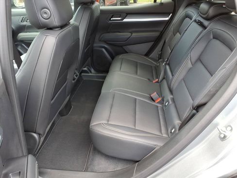 New 2026 GMC Terrain Elevation w/ Elevation Premium Package AWD/4WD image 5