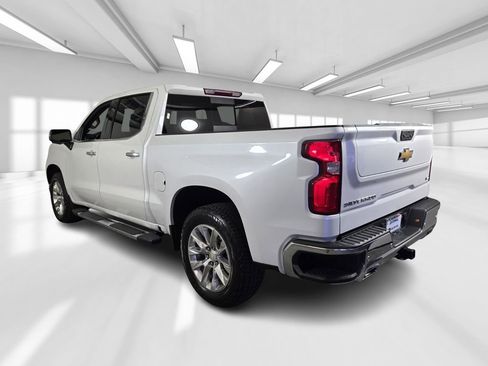 Used 2022 Chevrolet Silverado 1500 LTZ w/ Safety Package II image 5