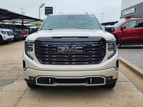 New 2026 GMC Sierra 1500 Denali Ultimate AWD/4WD image 8