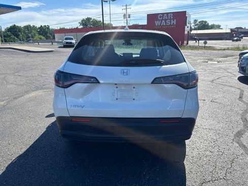 Used 2024 Honda HR-V LX image 6