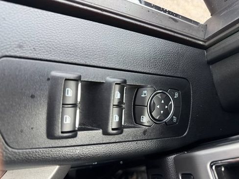 Certified 2018 Ford F150 Platinum w/ Equipment Group 701A Luxury AWD/4WD image 26