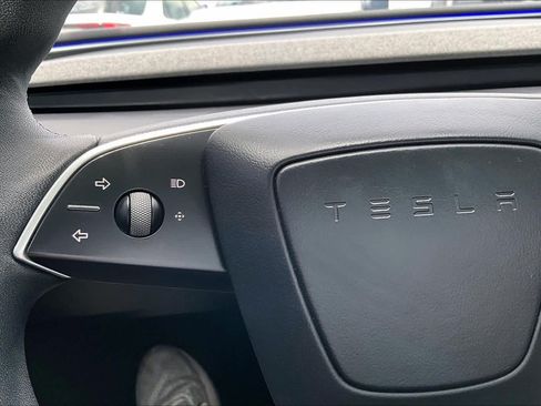 Used 2025 Tesla Model 3 Long Range RWD image 22