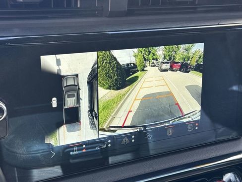 Certified 2024 GMC Sierra 1500 AT4 w/ AT4 Preferred Package AWD/4WD image 19