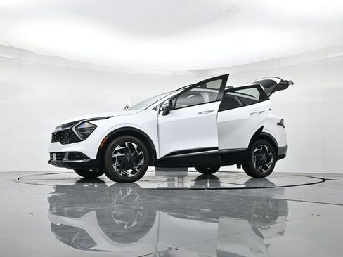 Used 2025 Kia Sportage SX image 53