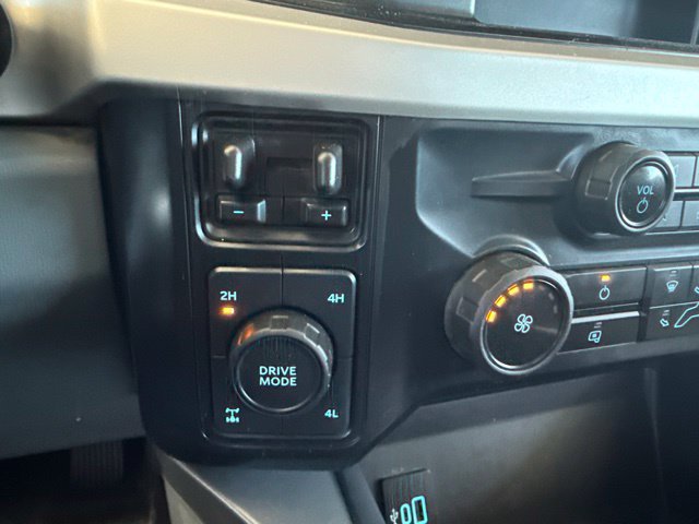 Used 2024 Ford F350 XLT w/ FX4 Off-Road Package AWD/4WD image 20