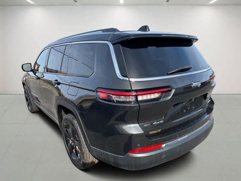 Used 2023 Jeep Grand Cherokee L Limited w/ Trailer Tow Group (B) image 6