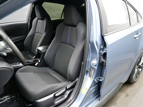 Used 2020 Toyota Corolla SE w/ Phone Cable & Charge Package image 11