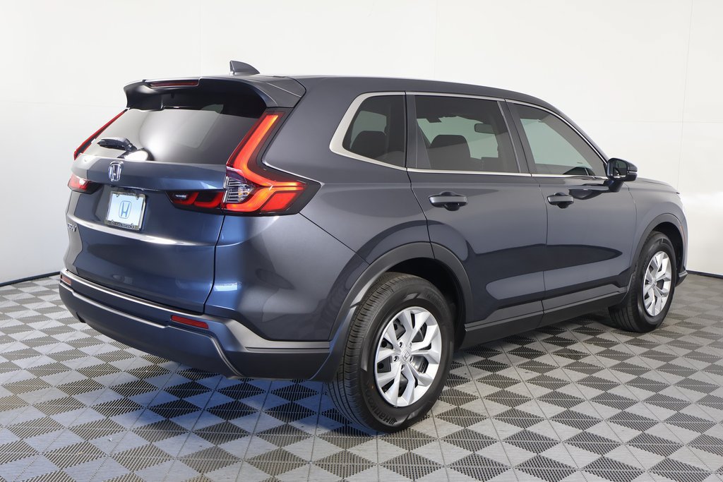 Used 2027 Honda CR-V LX image 4
