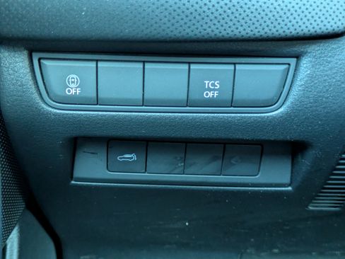 Used 2025 MAZDA CX-50 AWD 2.5 S w/ Preferred Package image 13