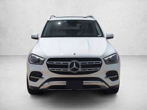 Used 2025 Mercedes-Benz GLE 350 4MATIC image 2