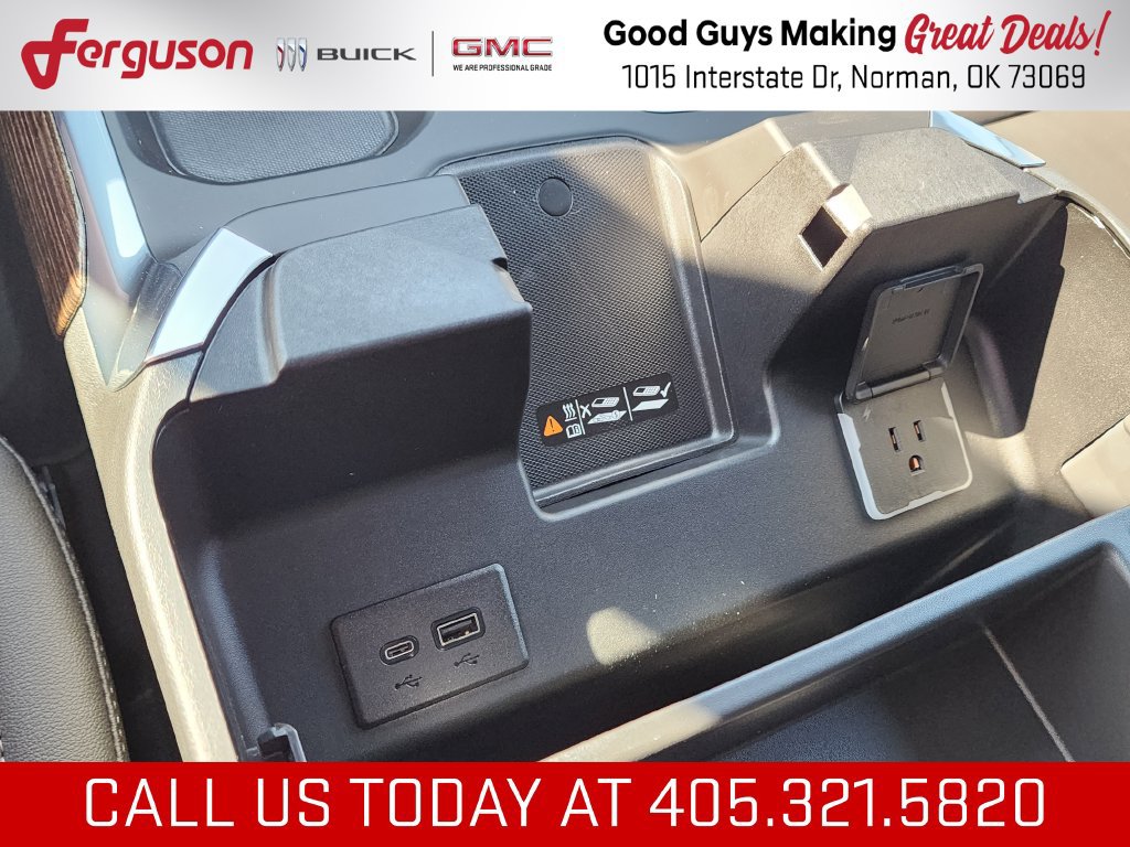 New 2026 GMC Sierra 1500 Elevation w/ Elevation Premium Package AWD/4WD image 32