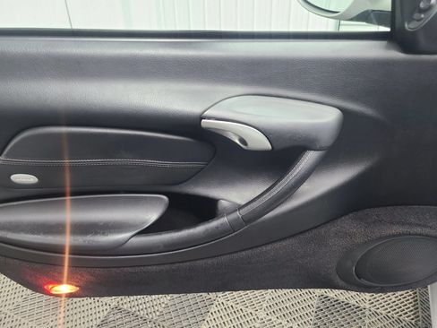 Used 2003 Porsche Boxster RWD image 20