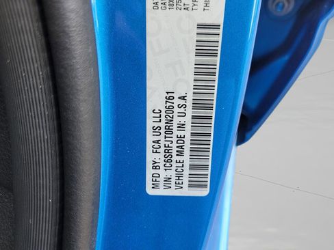 Used 2024 RAM 1500 Laramie image 29