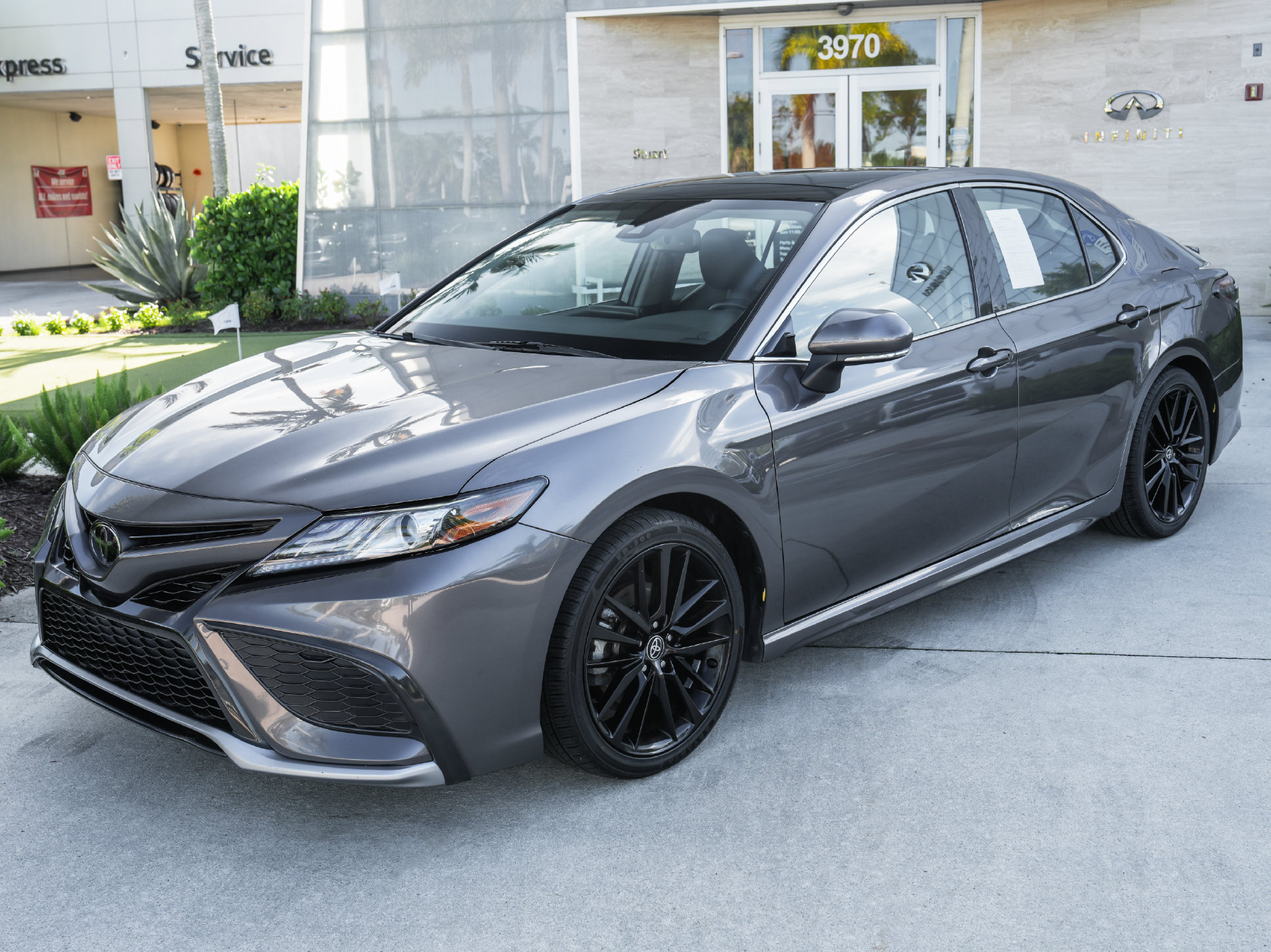 Used 2022 Toyota Camry XSE w/ Navigation Package FWD image 20
