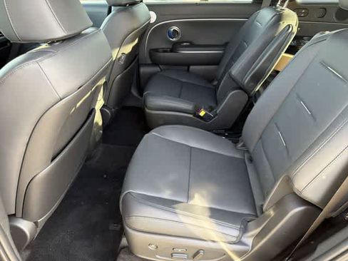 New 2026 Hyundai Palisade Calligraphy FWD image 17