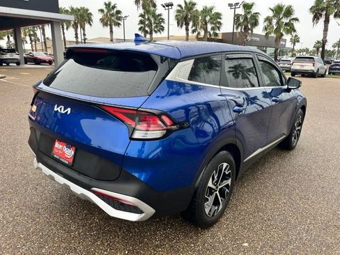 Used 2025 Kia Sportage EX FWD image 8