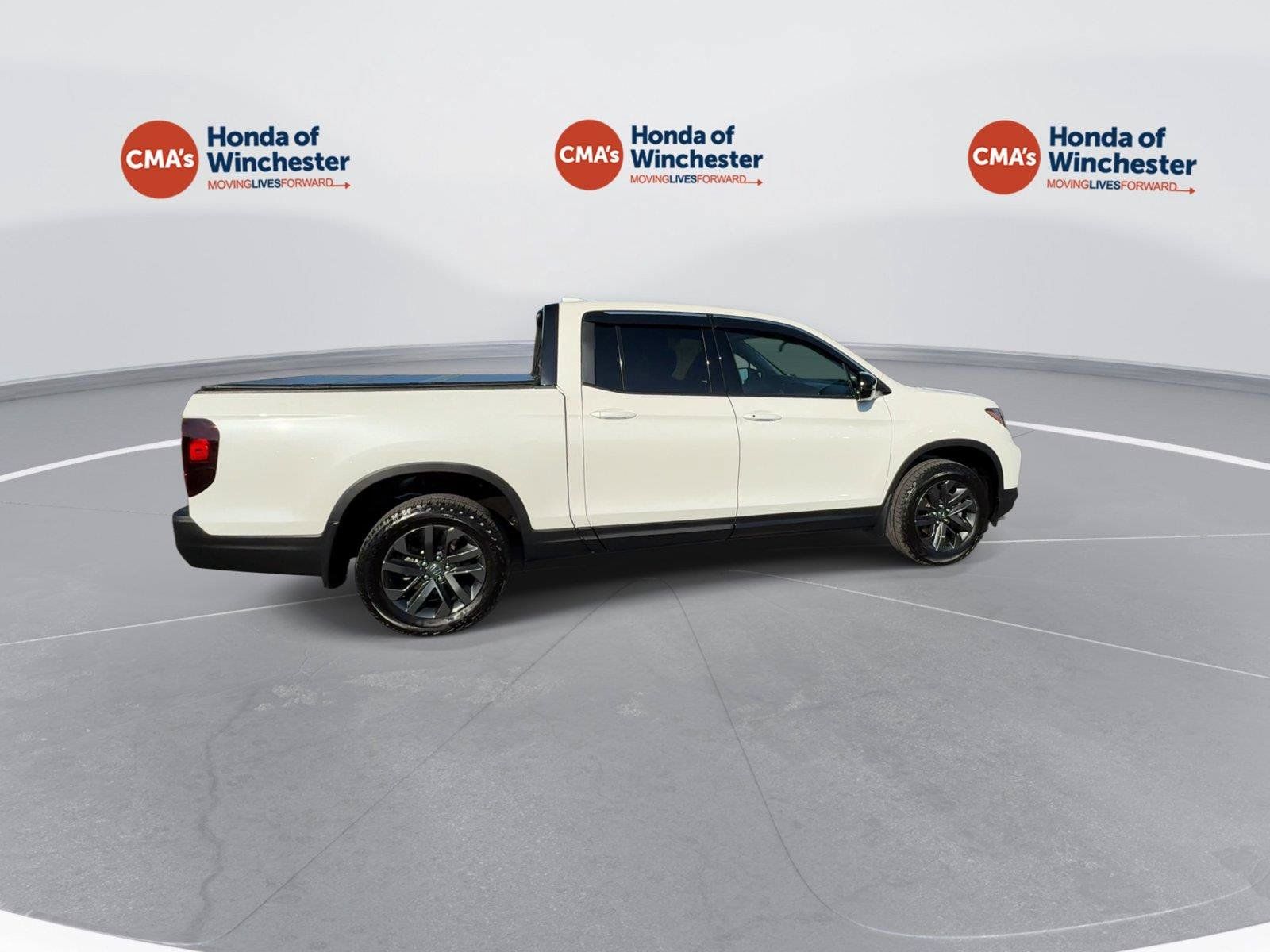 Certified 2025 Honda Ridgeline Sport image 9