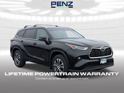 Used 2023 Toyota Highlander XLE