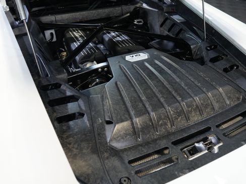 Used 2015 Lamborghini Huracan LP 610-4 image 47