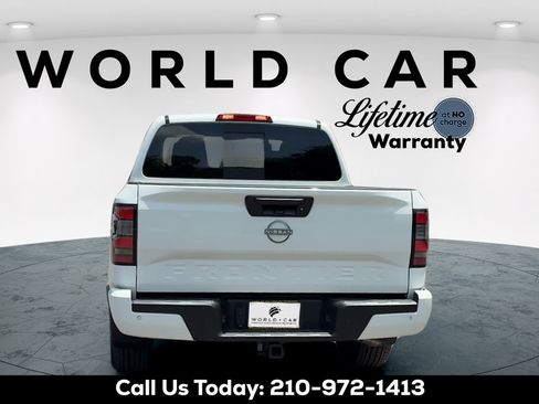 Used 2026 Nissan Frontier SV w/ SV Convenience Package RWD image 4