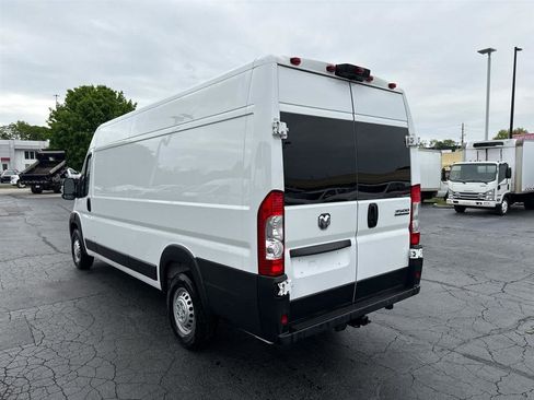 Used 2024 RAM ProMaster 3500 w/ Convenience Group FWD image 6