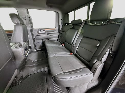 Used 2024 GMC Sierra 2500 Denali w/ Denali Reserve Package AWD/4WD image 26